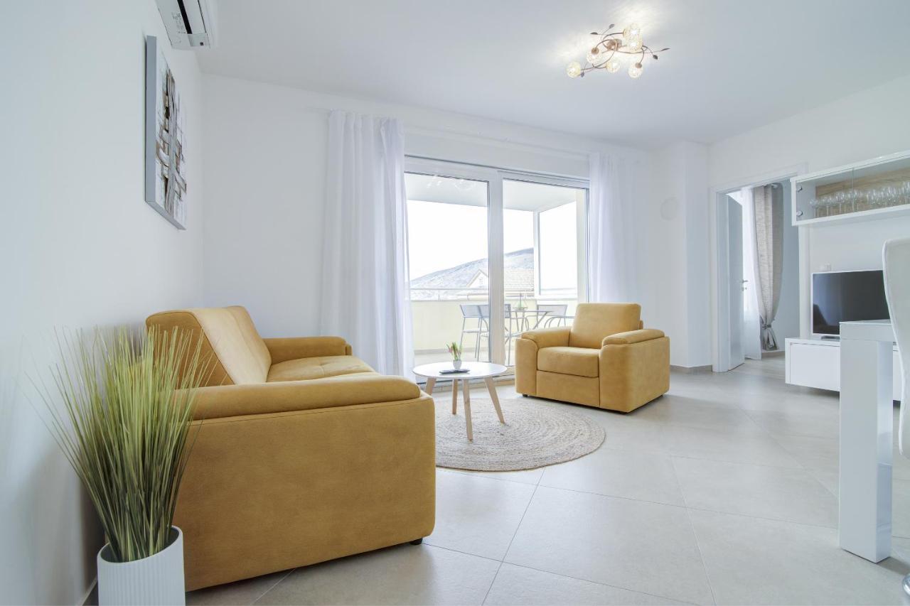 Apartments Luka - Villa Sunce เซนญ์ ภายนอก รูปภาพ