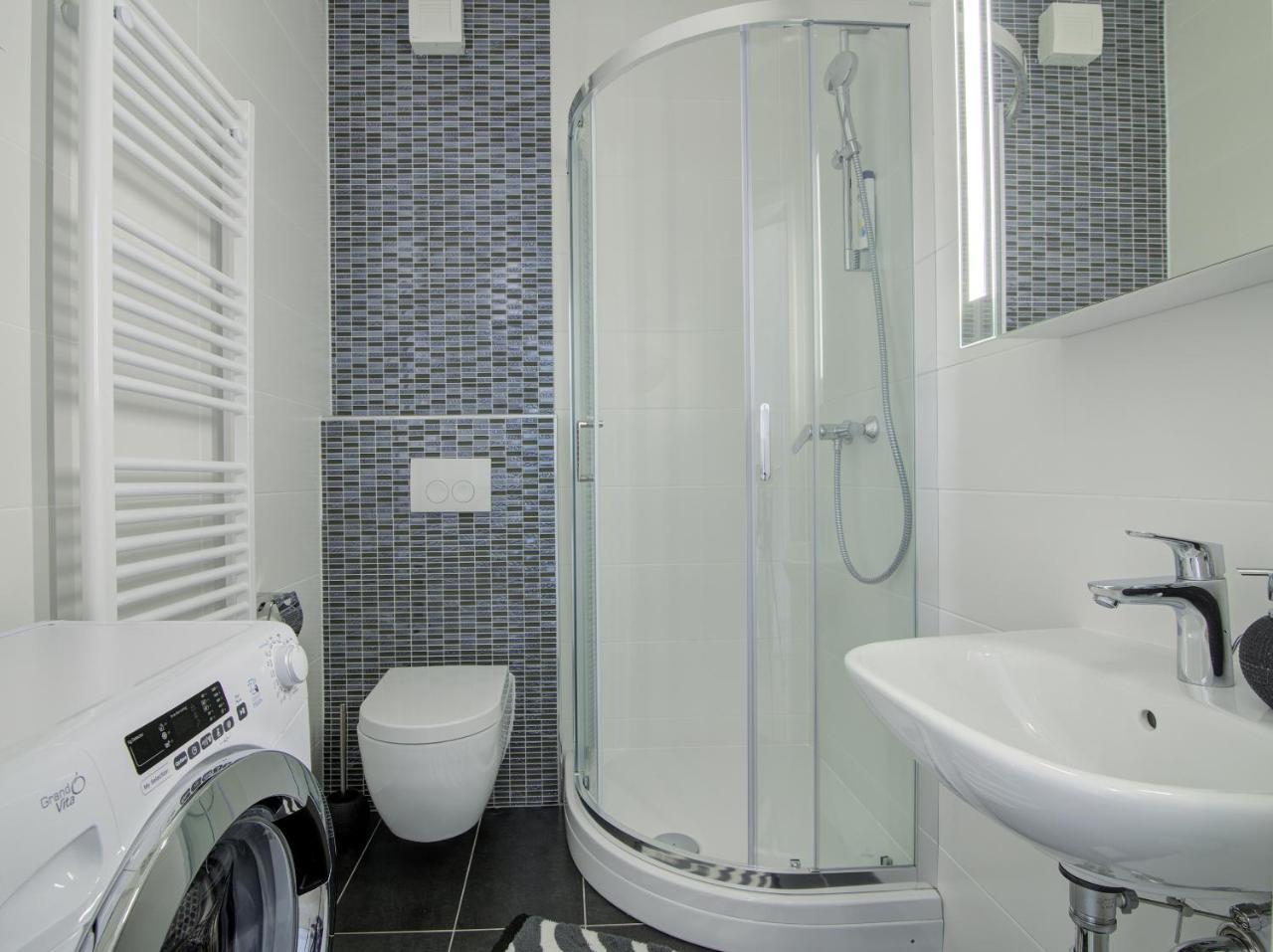 Apartments Luka - Villa Sunce เซนญ์ ภายนอก รูปภาพ