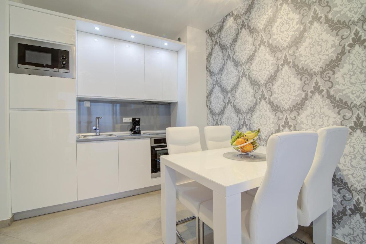 Apartments Luka - Villa Sunce เซนญ์ ภายนอก รูปภาพ